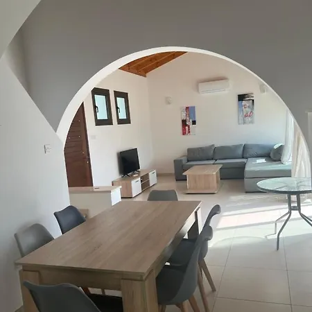 Mara Homes By The Seaside * Ayía Nápa